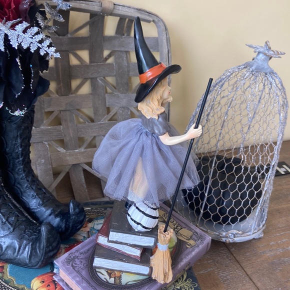 NEW! Fall Halloween Vintage Inspired Witch School Girl Figurine Statue - Picture 5 of 10